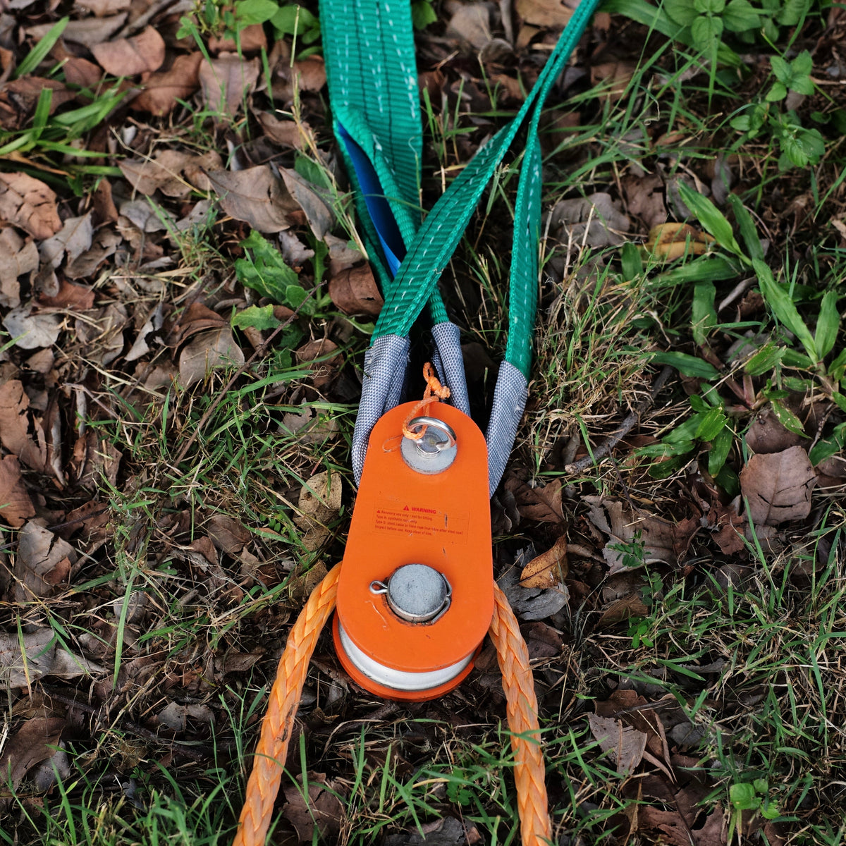 dingo snatch block with Narrow Tree Saver and winch rope