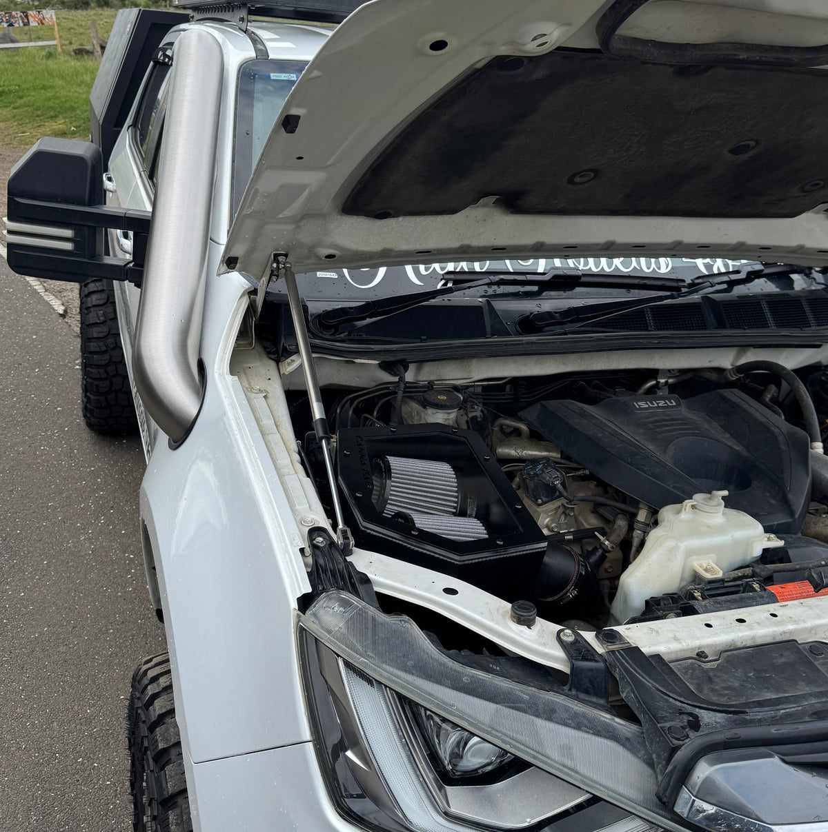 Canna Fabrication Isuzu D-Max MY20-26 twin-pod aluminium airbox installed